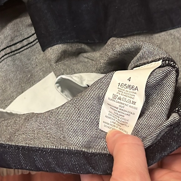 Kate Spade ♠️ Denim Skirt - Picture 4 of 4